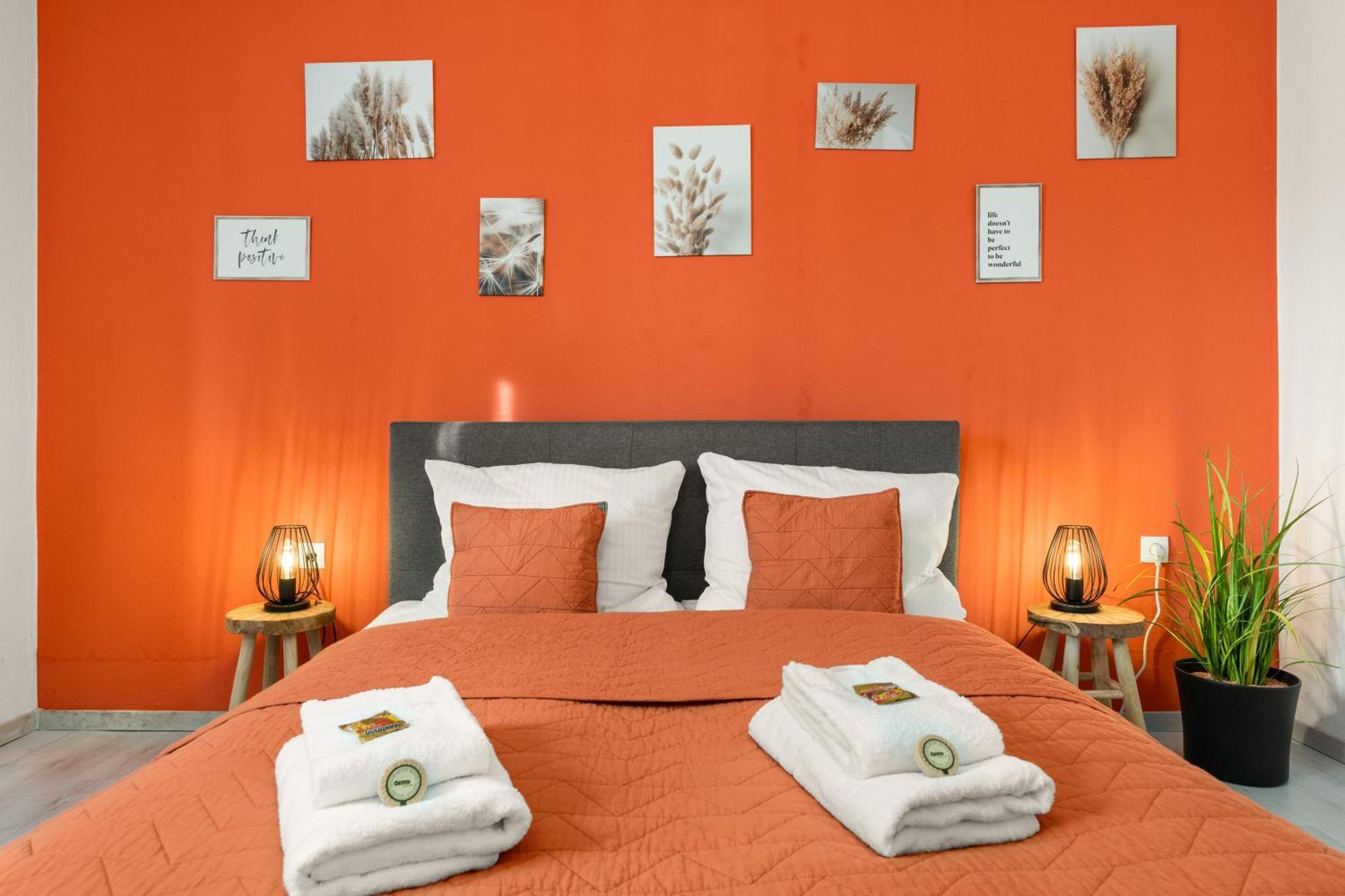 Immo-Vision - Natur Design Apartments, Parkplatz, Kueche Calberlah Ngoại thất bức ảnh